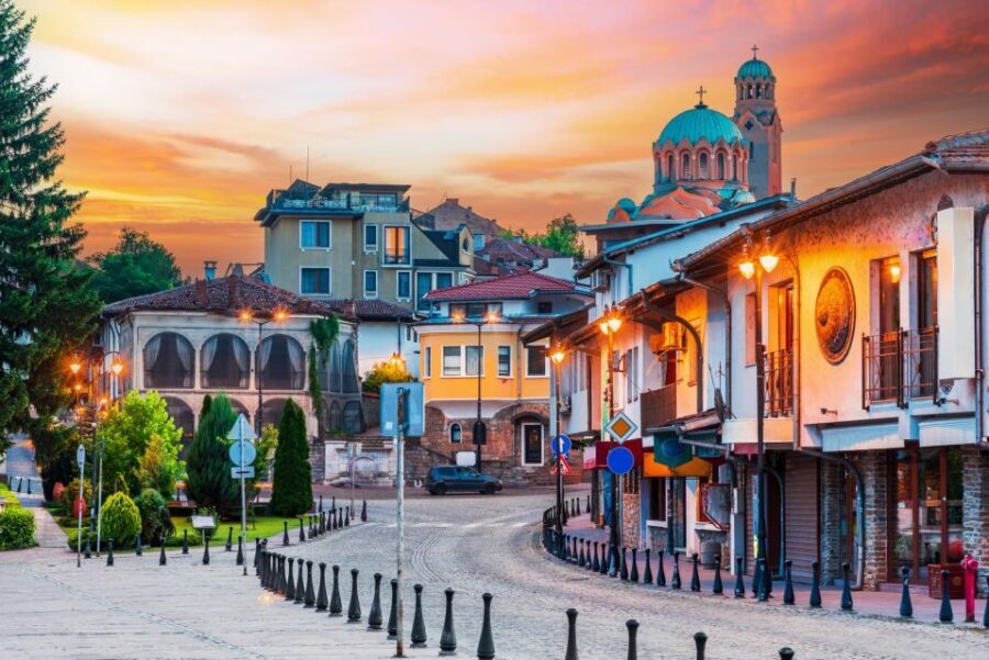 From Bucharest: Full-Day Trip to Bulgaria - Tsarevets Fortress in Veliko Tarnovo: Medieval Walls and Real Free Time