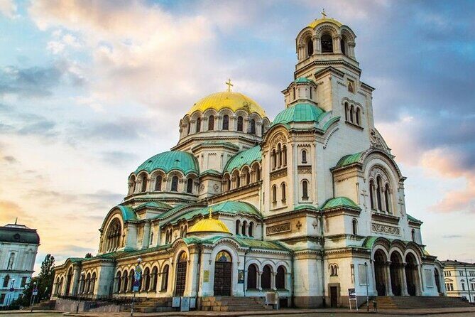 Luxury Day Trip to Boyana Church and Rila Monastery - The rhythm of a 9-hour Sofia-to-Rila day (and why it works)