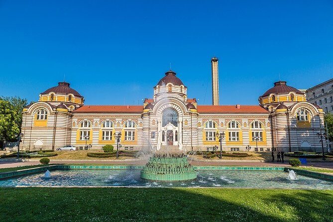 Private Sofia Guided Walking City Tour with Traditional Breakfast - English-Speaking Guide: What You’ll Want to Look For