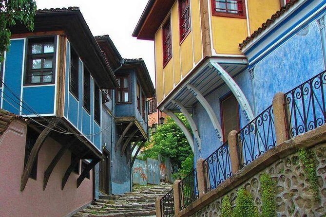 Private tour to Plovdiv, Bachkovo monastery and Asen's fortress - Bachkovo Monastery: a working spiritual place founded in 1083