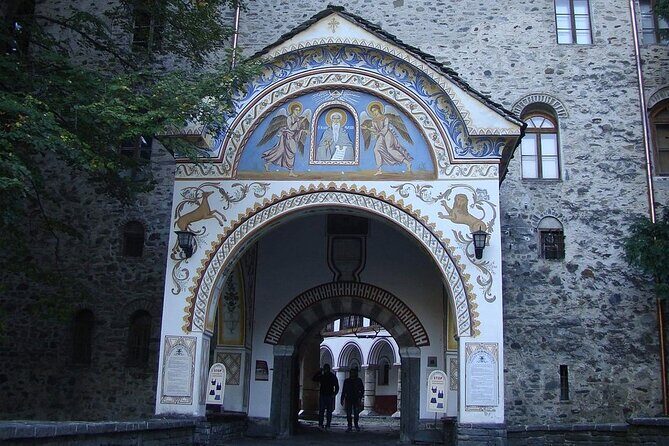 Rila Monastery and 7 Rila Lakes Self-Guided Shared Trip from Sofia - How the day works: 7:00 am start, 13 hours of moving