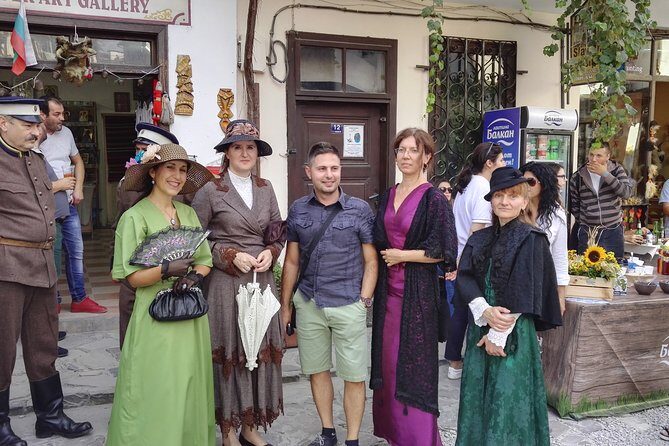 Self-guided Tour in Tsarevets Fortress - The self-guided experience: your e-guide use in real life