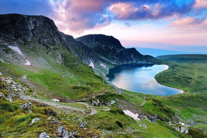 Seven Rila Lakes Guided Hike With chairlift ticket - The 5-Hour Lake Circuit: Seven Names, One Logical Route