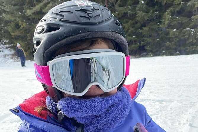 Ski and snowboard equipment in Bansko,Bulgaria - From shop to slopes: joining the gondola with less hassle