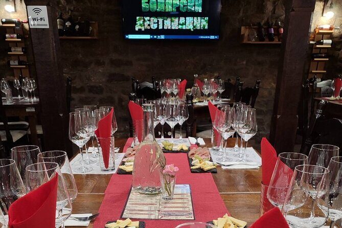 Wine Experience & Tasting Hub - What You Taste: Five Wines from Local Wineries (and Why That Matters)